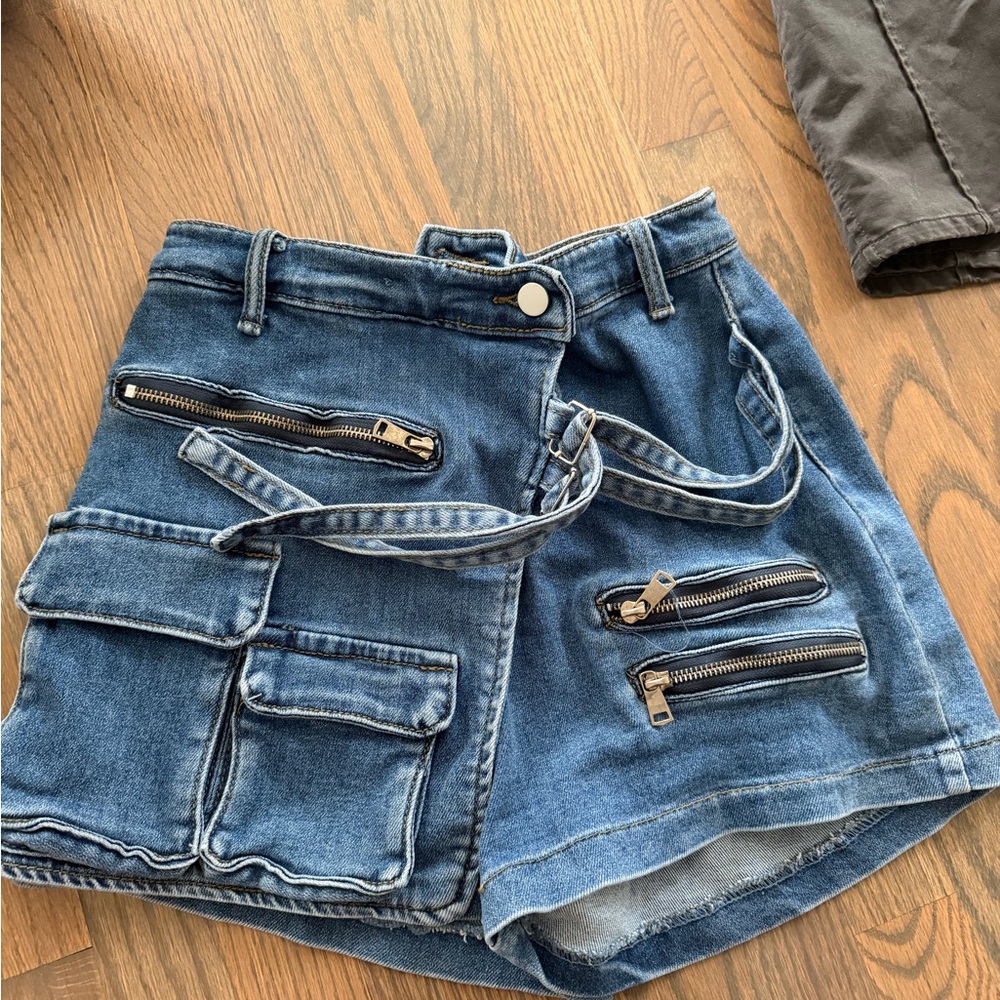 Denim Cargo Mini Skort with Zipper Details